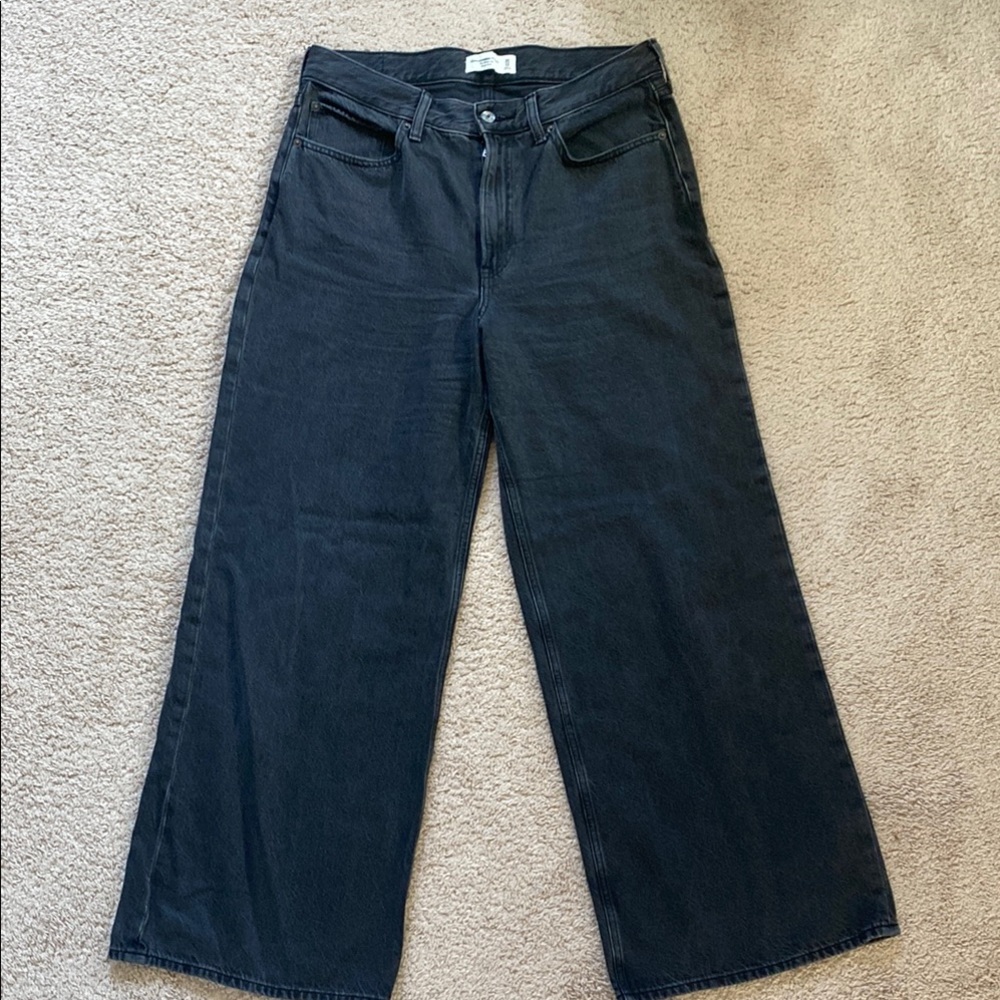Abercrombie & Fitch high rise wide leg jeans Sz 30 / 10